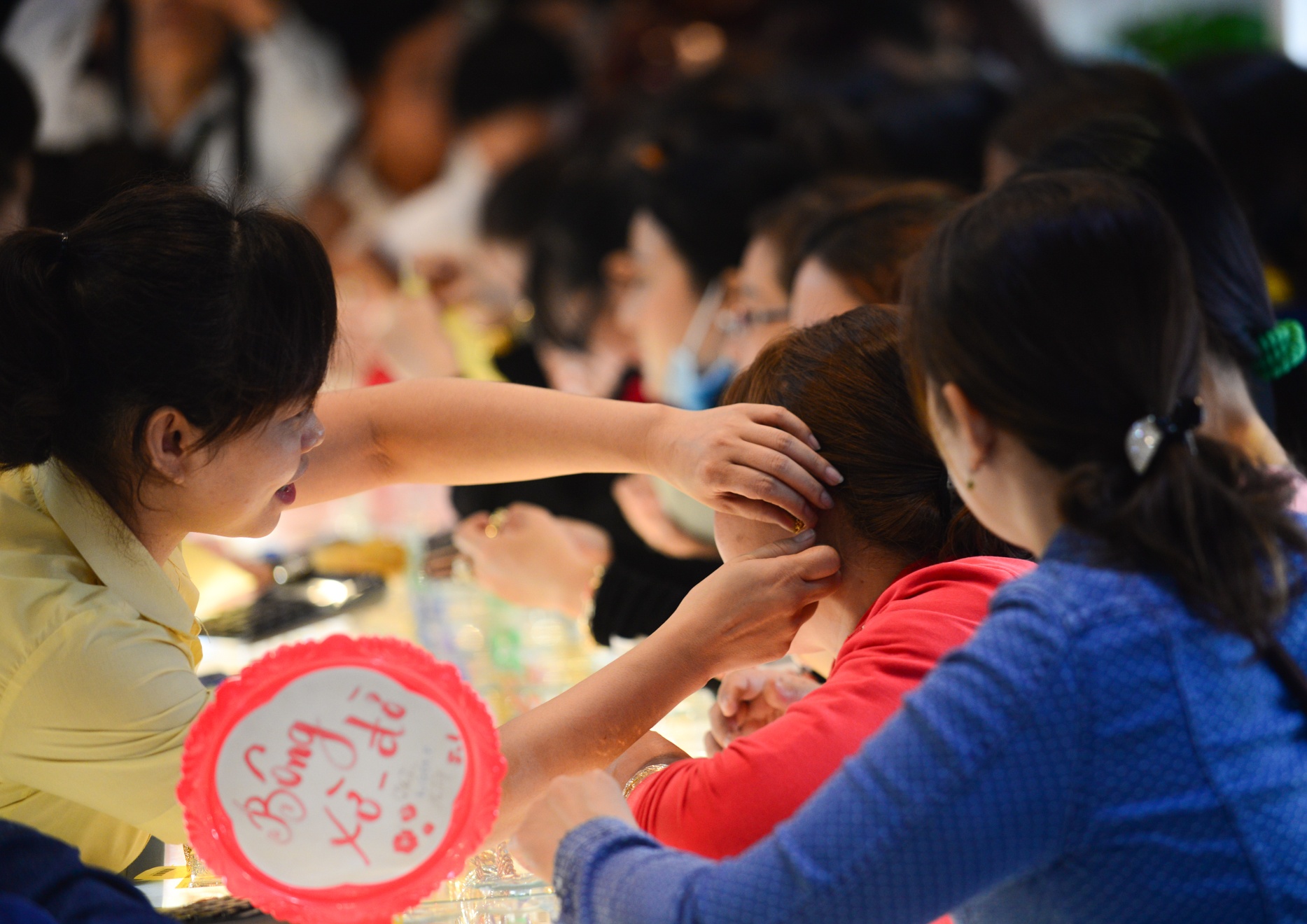 ngay than tai,  mua vang via than tai anh 4