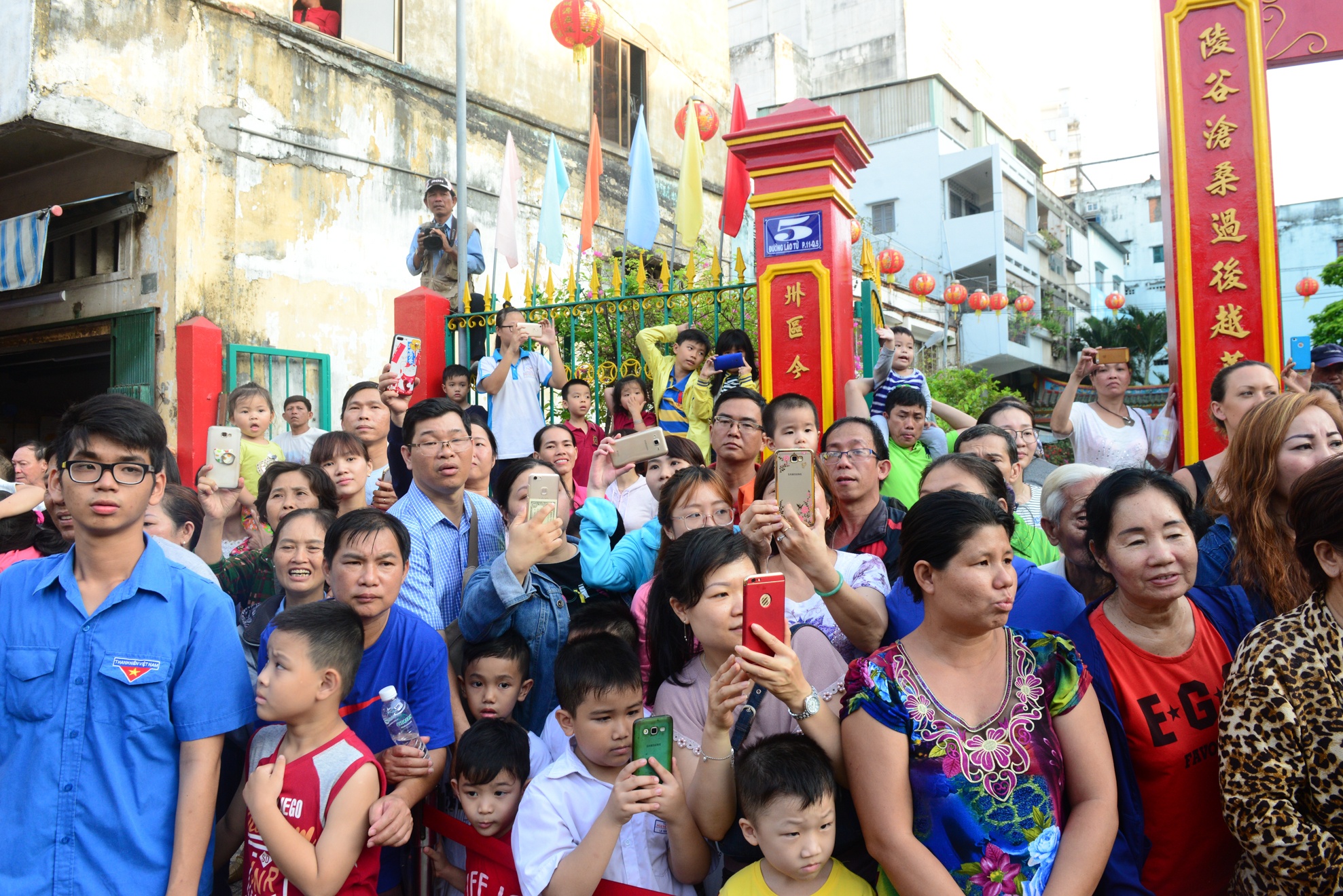 le hoi nguyen tieu anh 12