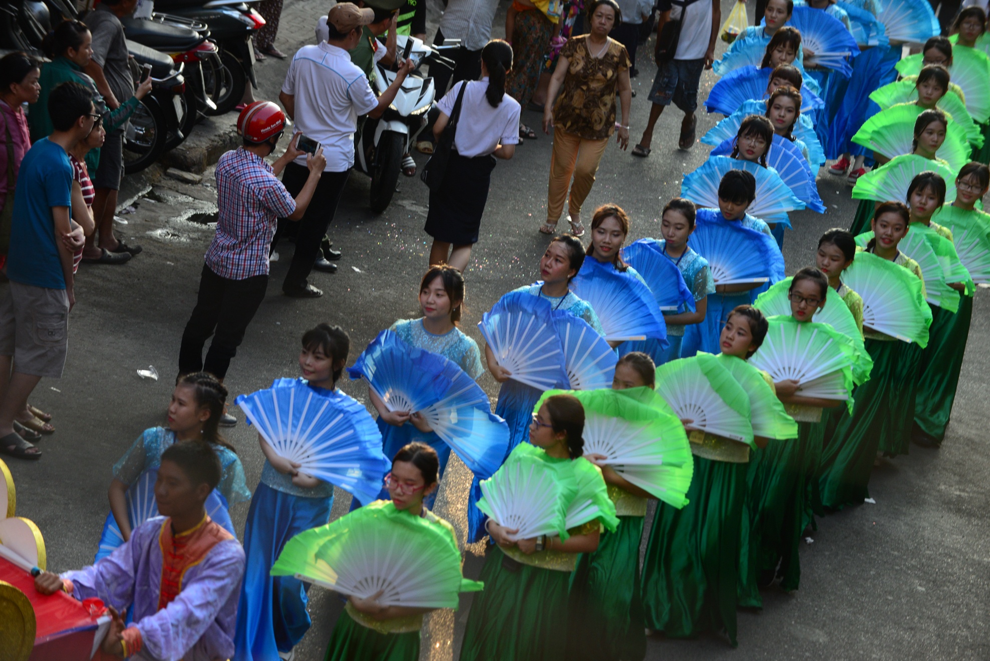 le hoi nguyen tieu anh 6