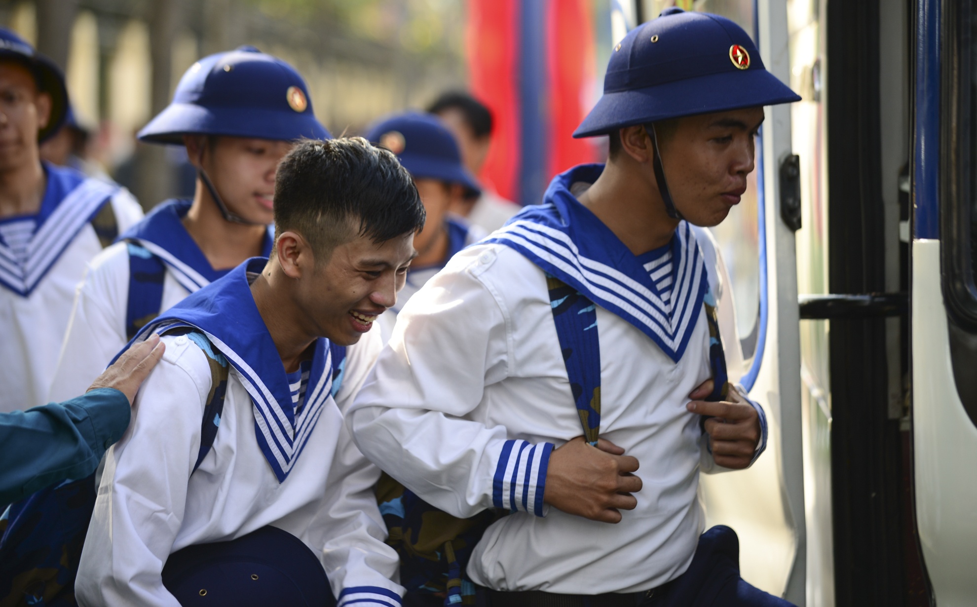 Nghia vu quan su 2018 anh 8