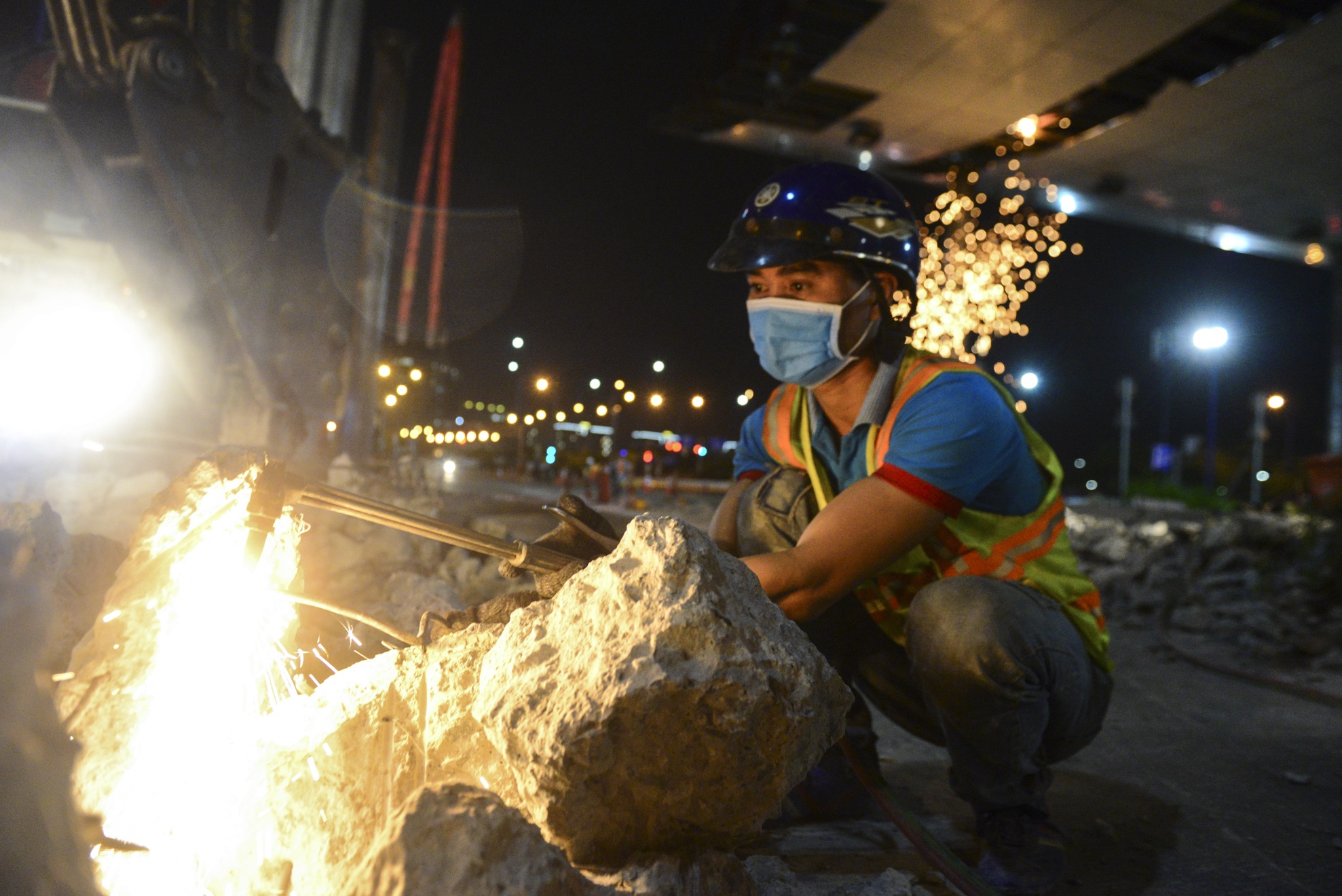 Tháo dỡ trạm thu phí thủ thiêm ảnh 6 Thao do tram thu phi thu thiem anh 6