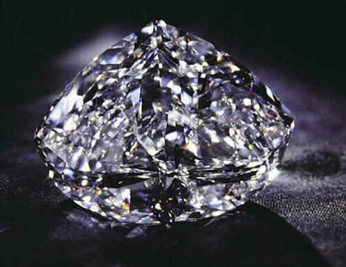 Kim cuong - tro thoi phong gia tri lon nhat lich su hinh anh