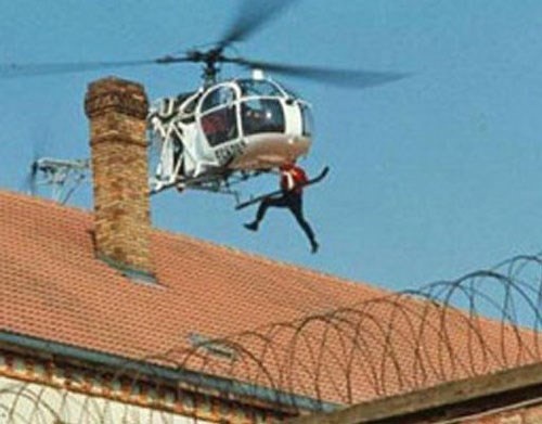 Tai sao vuot nguc lai hop phap o Duc? hinh anh