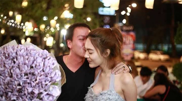 dùng tiền làm hoa tặng bạn trai ảnh 2 dung tien lam hoa tang ban trai anh 2