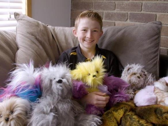 5 guong mat nho tuoi nhung dang kham phuc nhat nam 2017 hinh anh