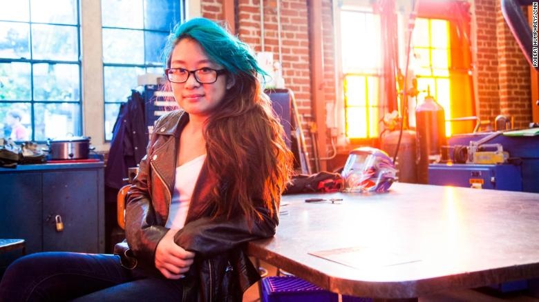 5 ban tre dang kham phuc 2017 anh 6