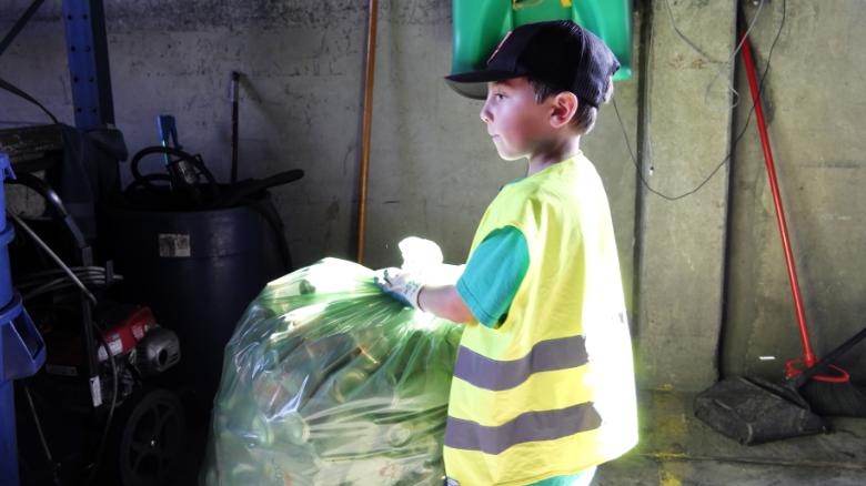 5 ban tre dang kham phuc 2017 anh 10