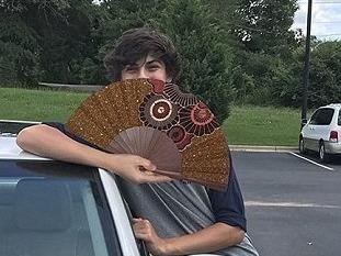 'Thanh lay' James Fridman da tro lai va loi hai hon xua! hinh anh