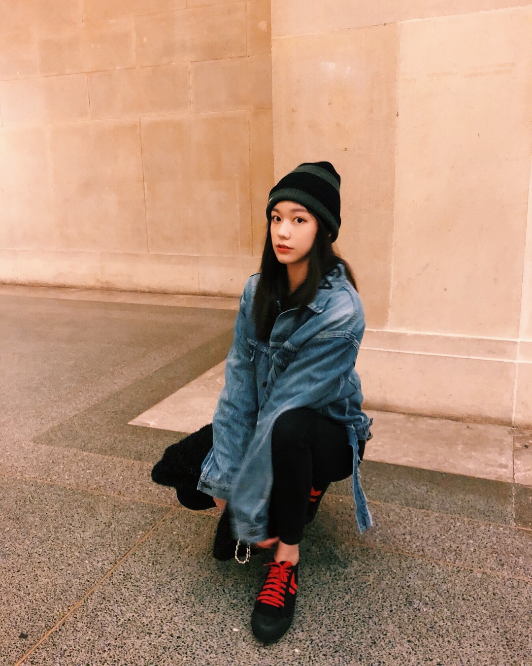 ai nu nha ty phu anh 6