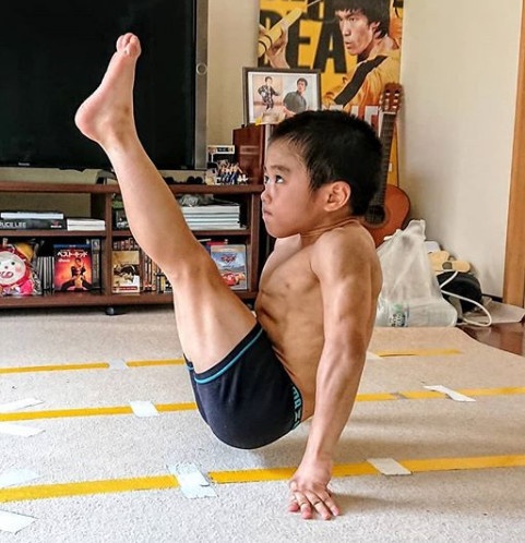 Ly Tieu Long nhi anh 8