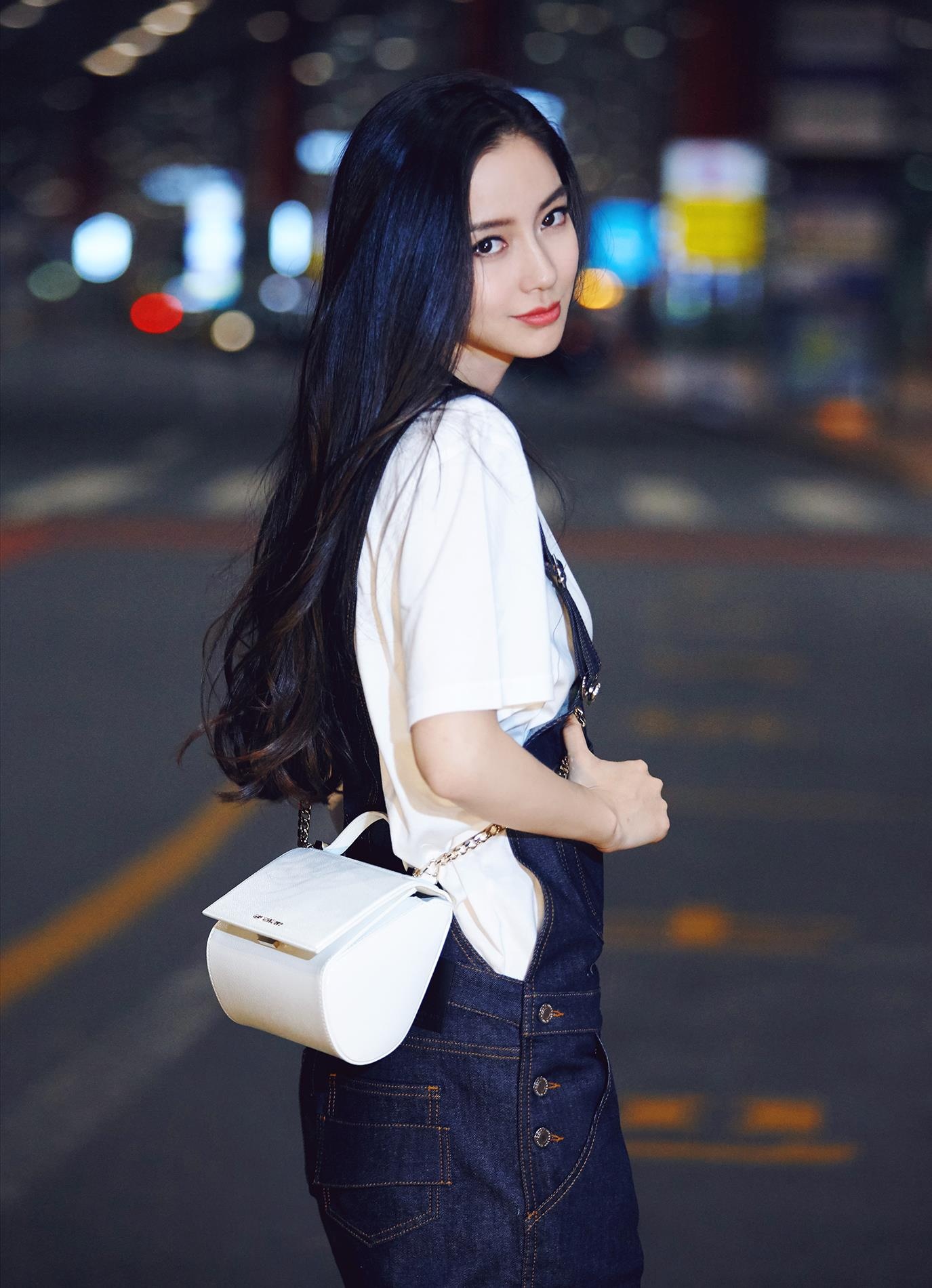 thoi trang san bay anh 2