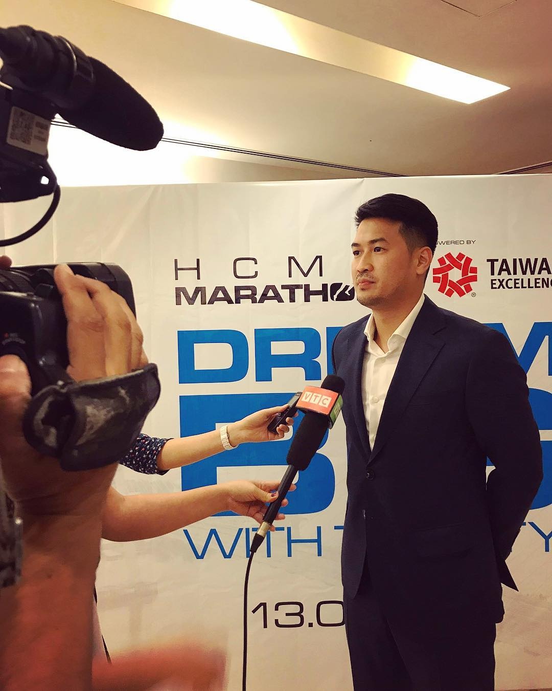 doanh nhan tre anh 5