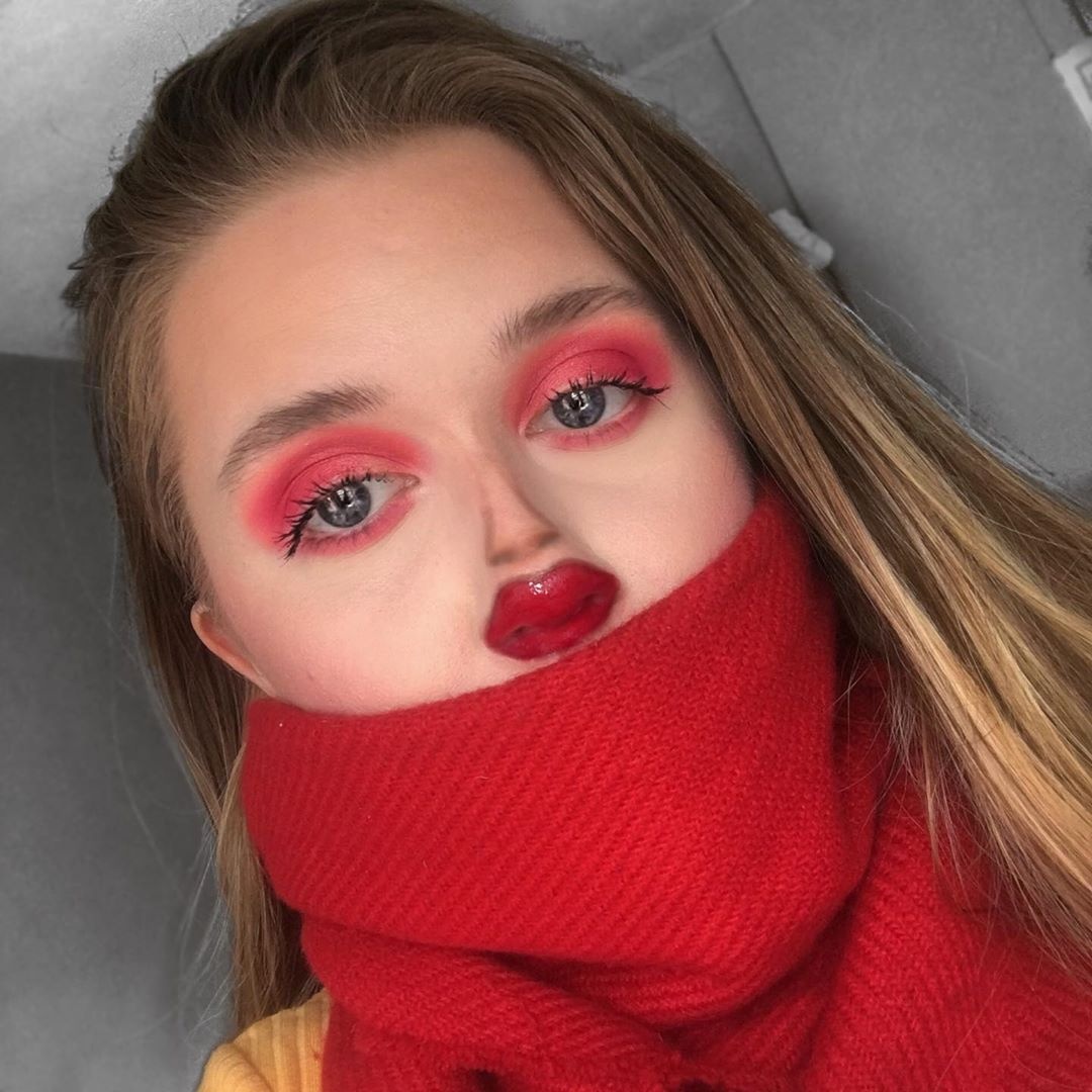 trang điểm mặt tí hon ảnh 2 trang diem mat ti hon anh 2