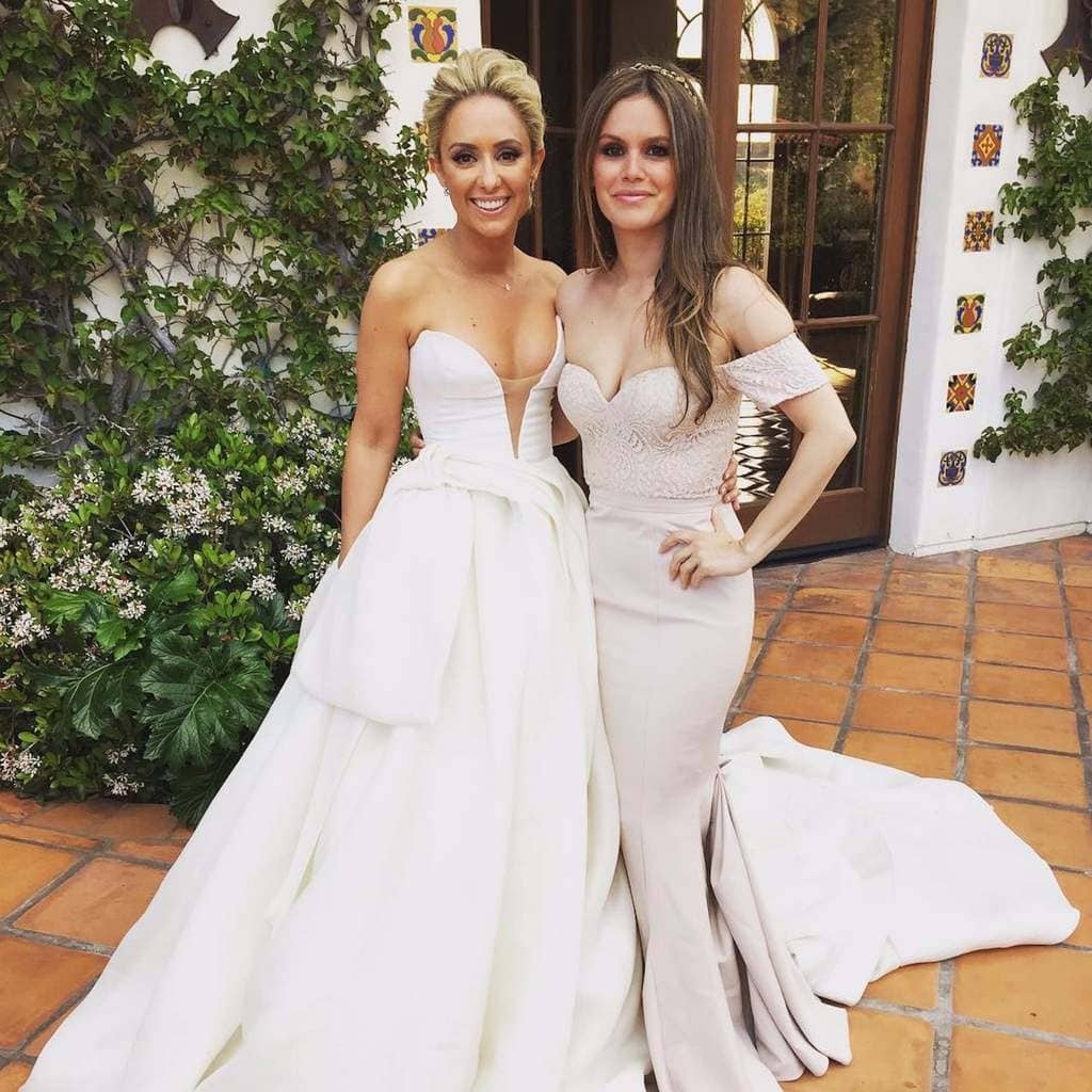 mac do noi hon co dau anh 2