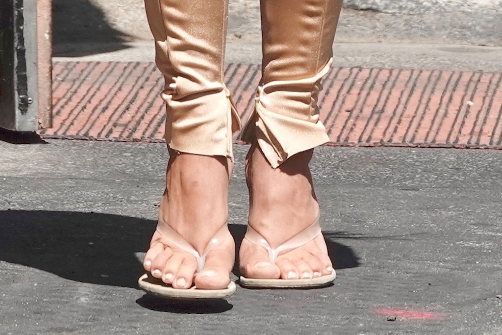 xu huong dep sandal mua he anh 19