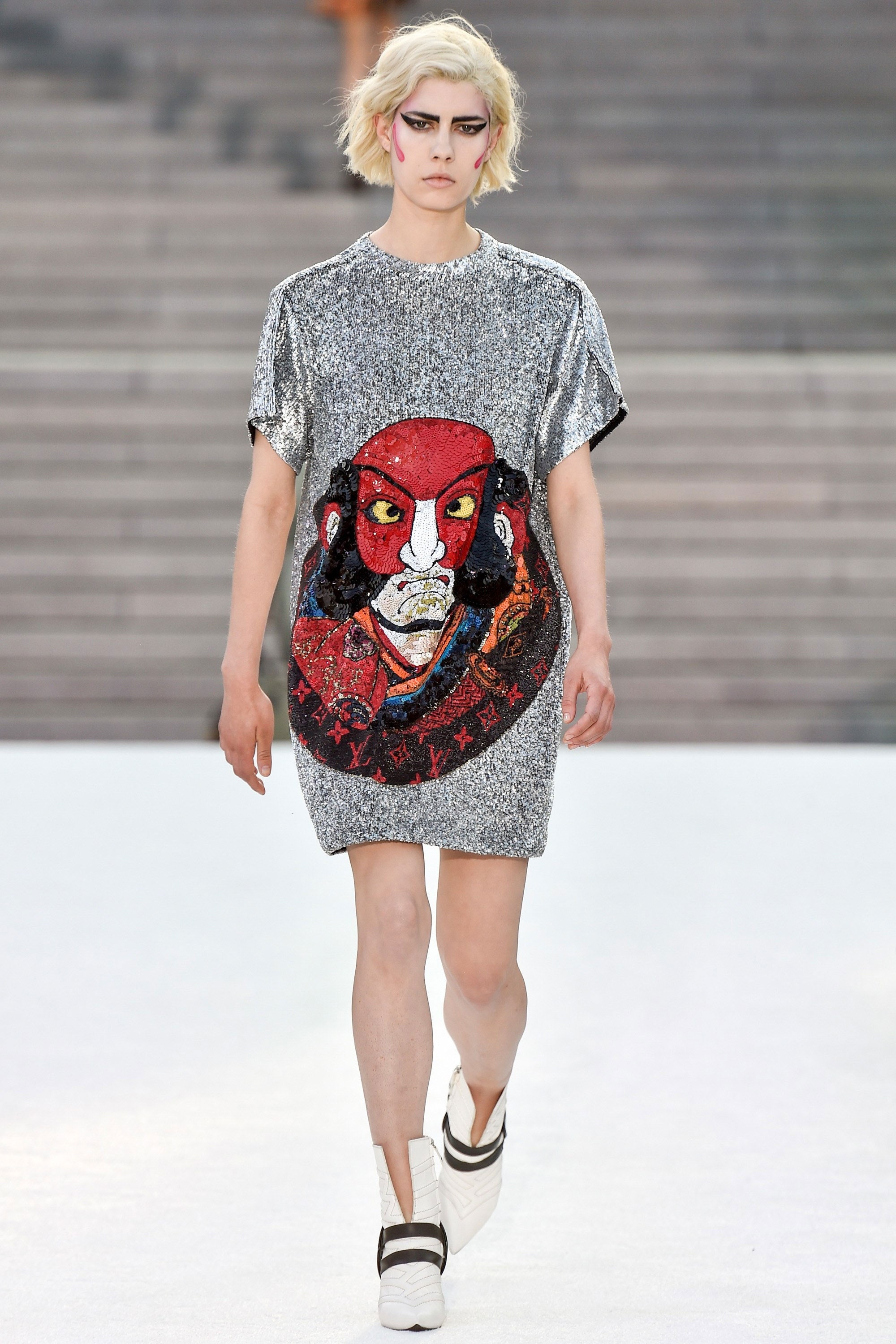 Kansai Yamamoto qua doi anh 5