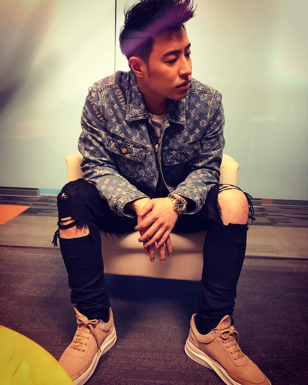 Phan Vỹ Bá không mặc quần short ảnh 13 Phan Vy Ba khong mac quan short anh 13