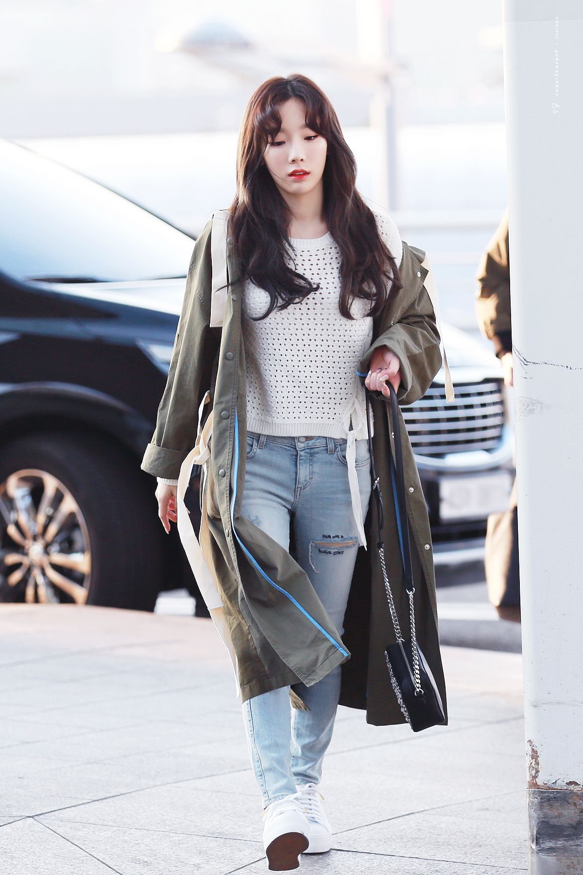 Taeyeon ở sân bay ảnh 2 Taeyeon o san bay anh 2