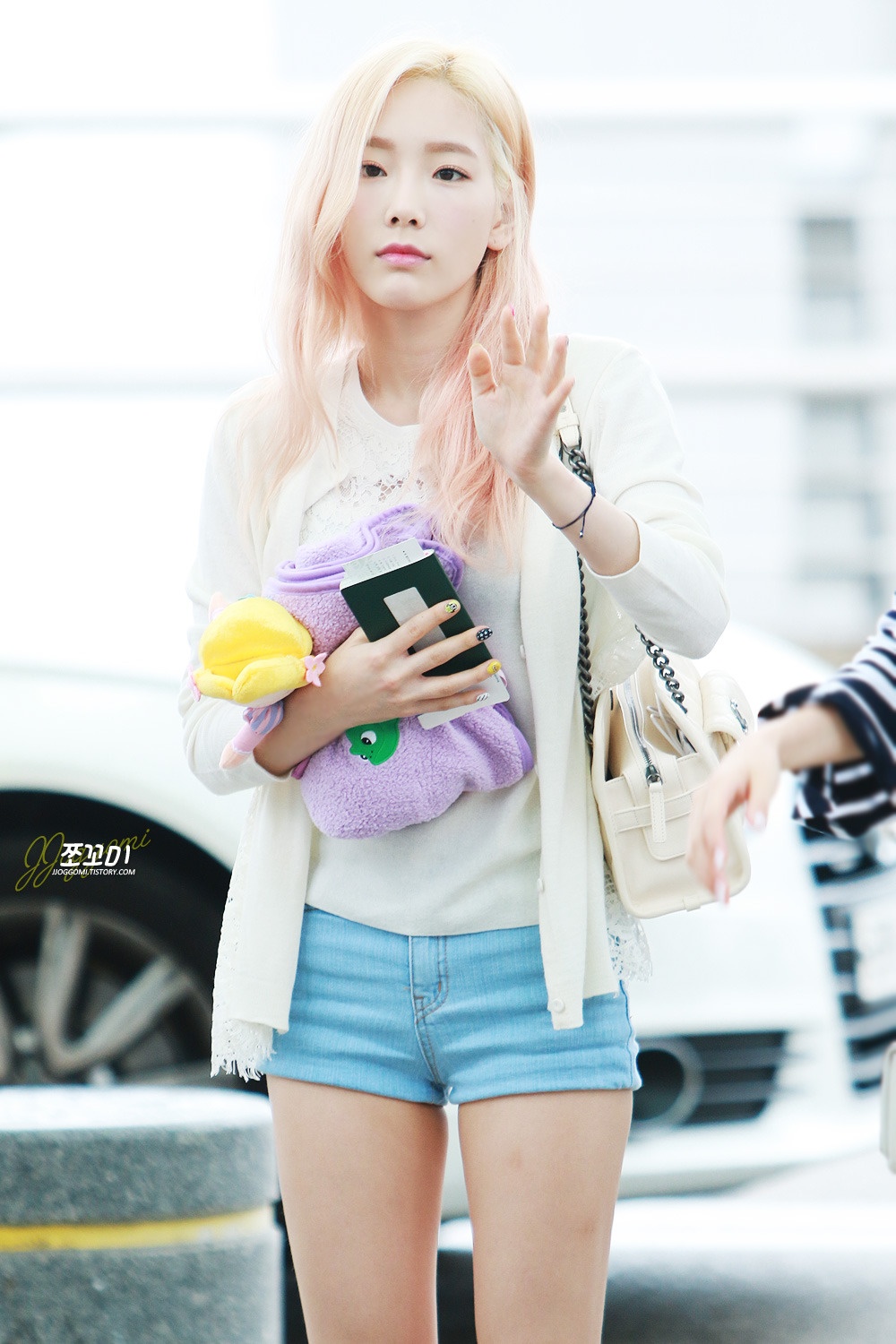 Taeyeon ở sân bay ảnh 5 Taeyeon o san bay anh 5
