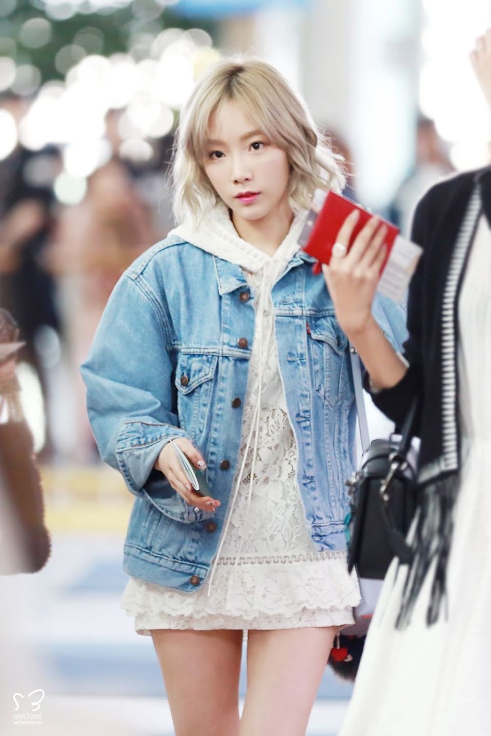 Taeyeon ở sân bay ảnh 14 Taeyeon o san bay anh 14