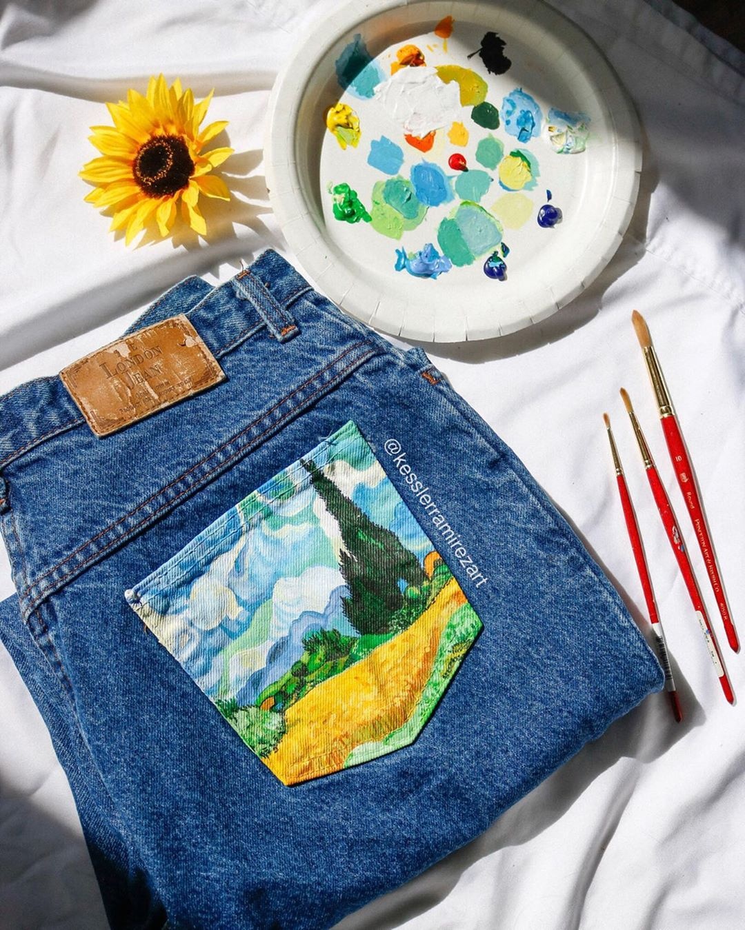 vẽ tranh lên túi quần jeans ảnh 13 ve tranh len tui quan jeans anh 13