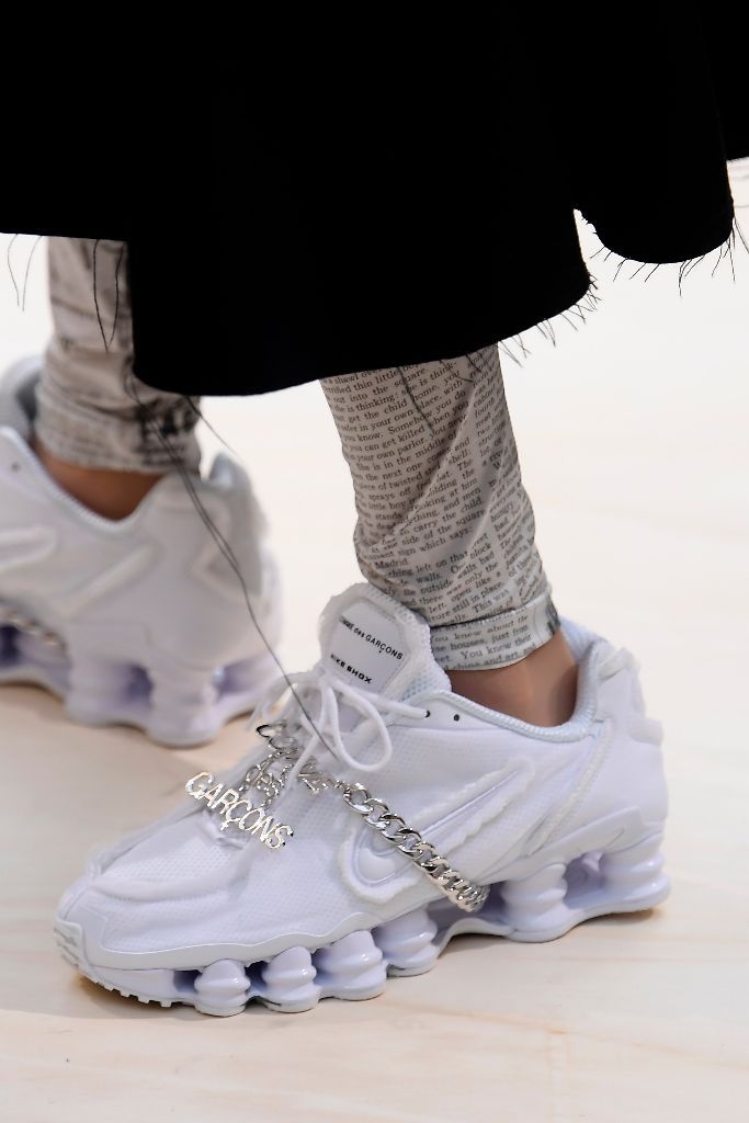 giay Nike collab anh 8