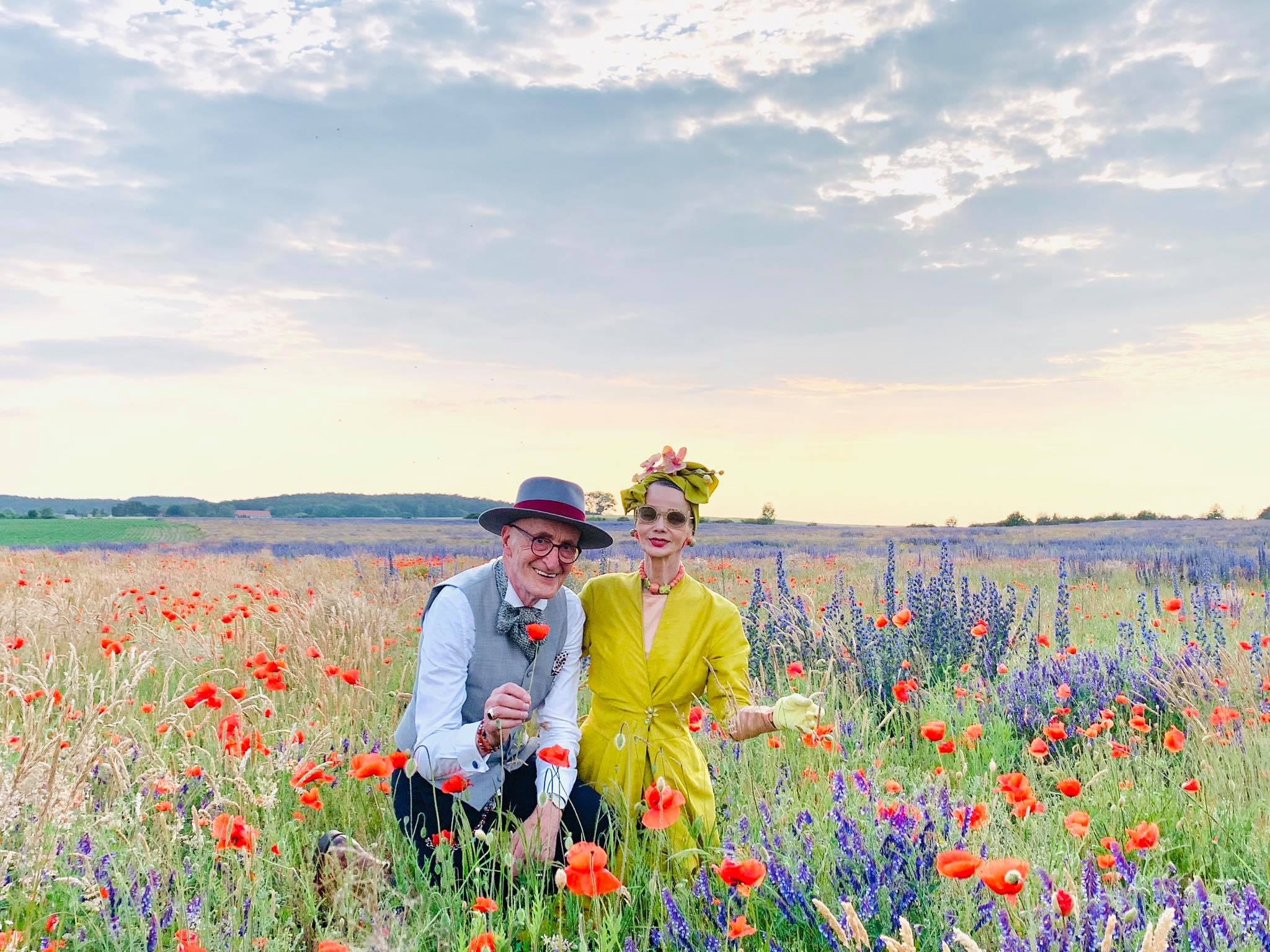 cap ong ba mac sanh dieu anh 12