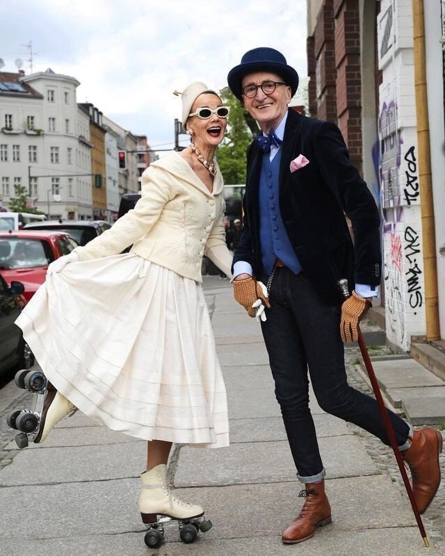 cặp ông bà mặc sành điệu ảnh 7 cap ong ba mac sanh dieu anh 7