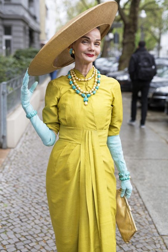 cặp ông bà mặc sành điệu ảnh 14 cap ong ba mac sanh dieu anh 14