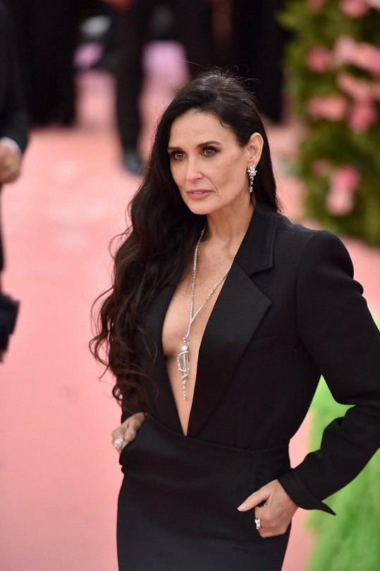Demi Moore dien noi y anh 8