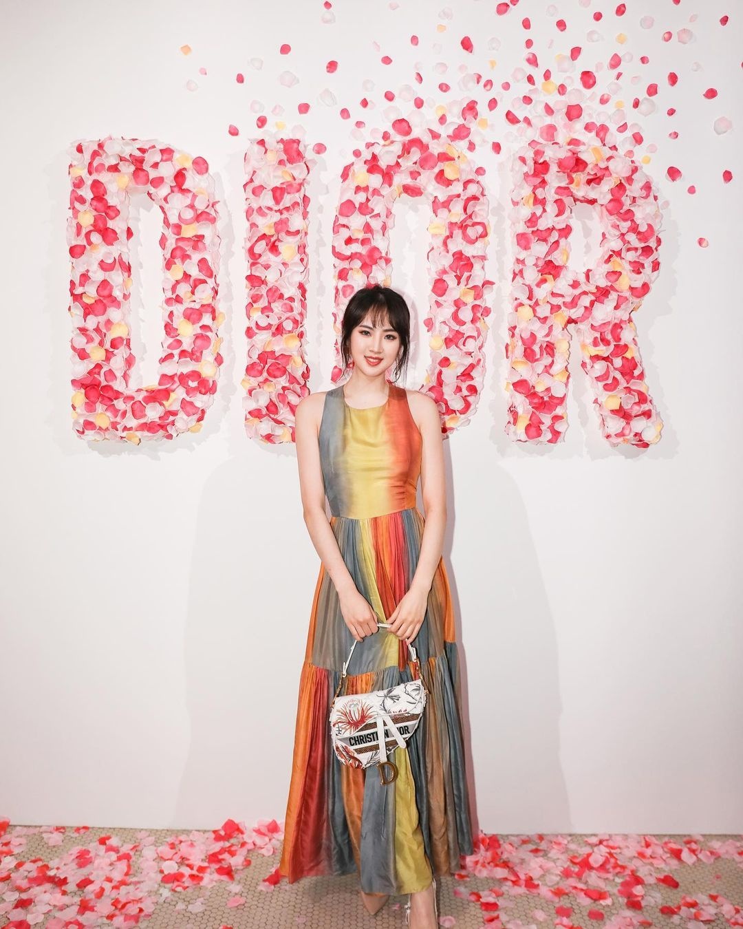 con gái tỷ phú Huawei làm người mẫu ảnh 8 con gai ty phu Huawei lam nguoi mau anh 8