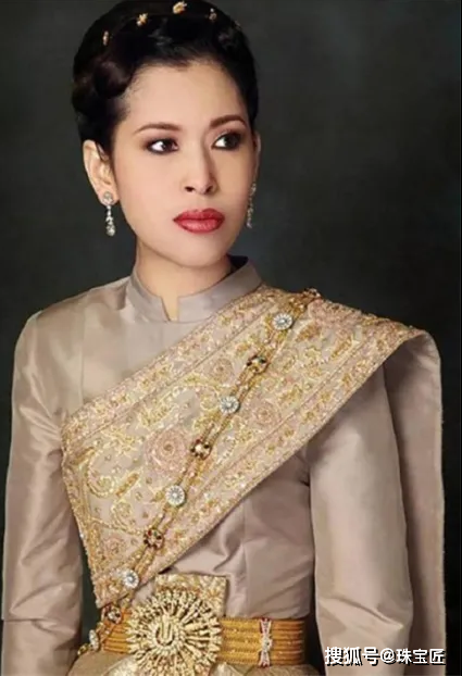 phu kien that lung cua hoang gia Thai Lan anh 13