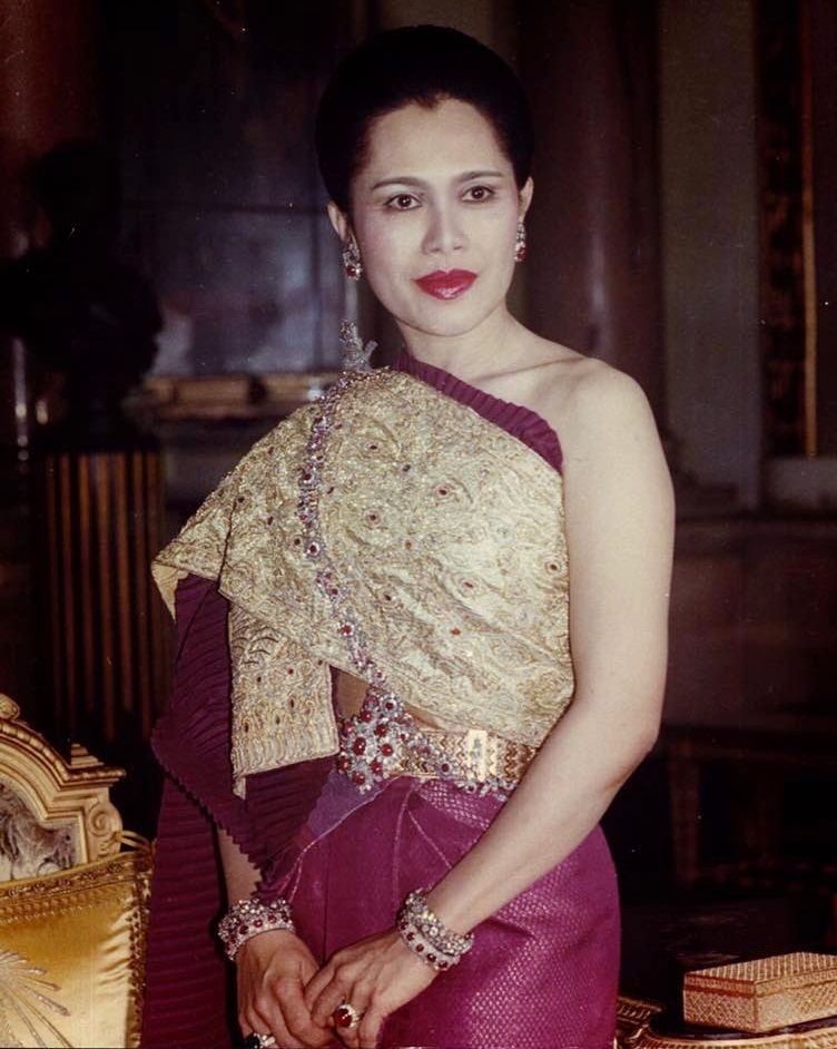 phu kien that lung cua hoang gia Thai Lan anh 9