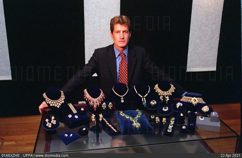 bo suu tap trang suc xa xi anh 2