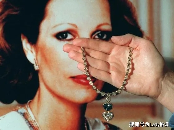 bộ sưu tập trang sức xa xỉ ảnh 16 bo suu tap trang suc xa xi anh 16