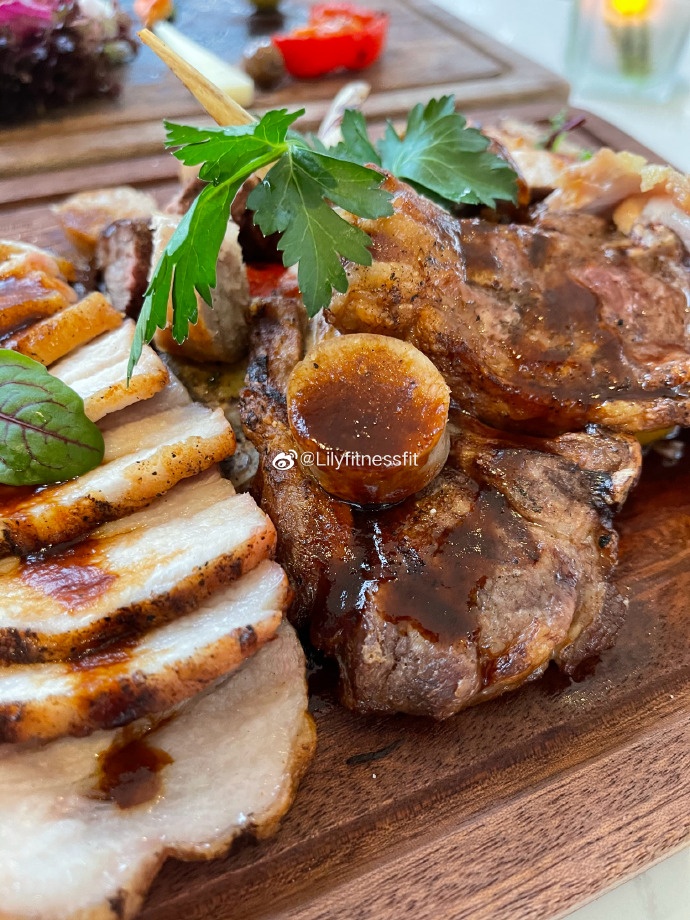 huấn luyện viên có vóc dáng như người mẫu ảnh 10 huan luyen vien co voc dang nhu nguoi mau anh 10