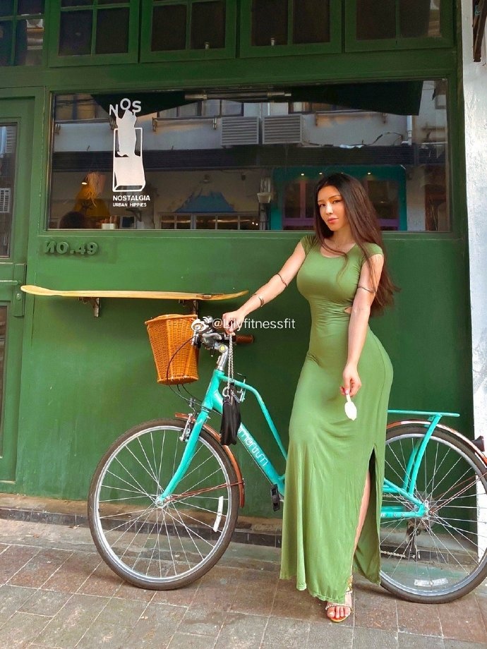 huấn luyện viên có vóc dáng như người mẫu ảnh 4 huan luyen vien co voc dang nhu nguoi mau anh 4