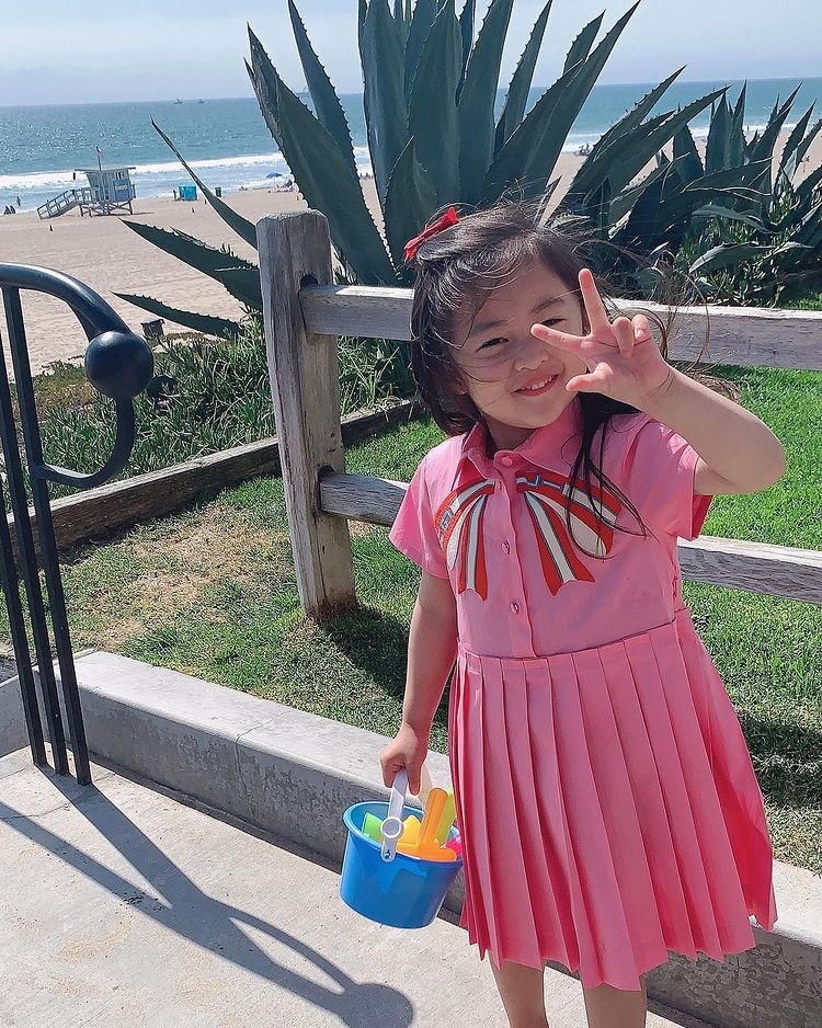 mua đồ hiệu cho con ảnh 15 mua do hieu cho con anh 15