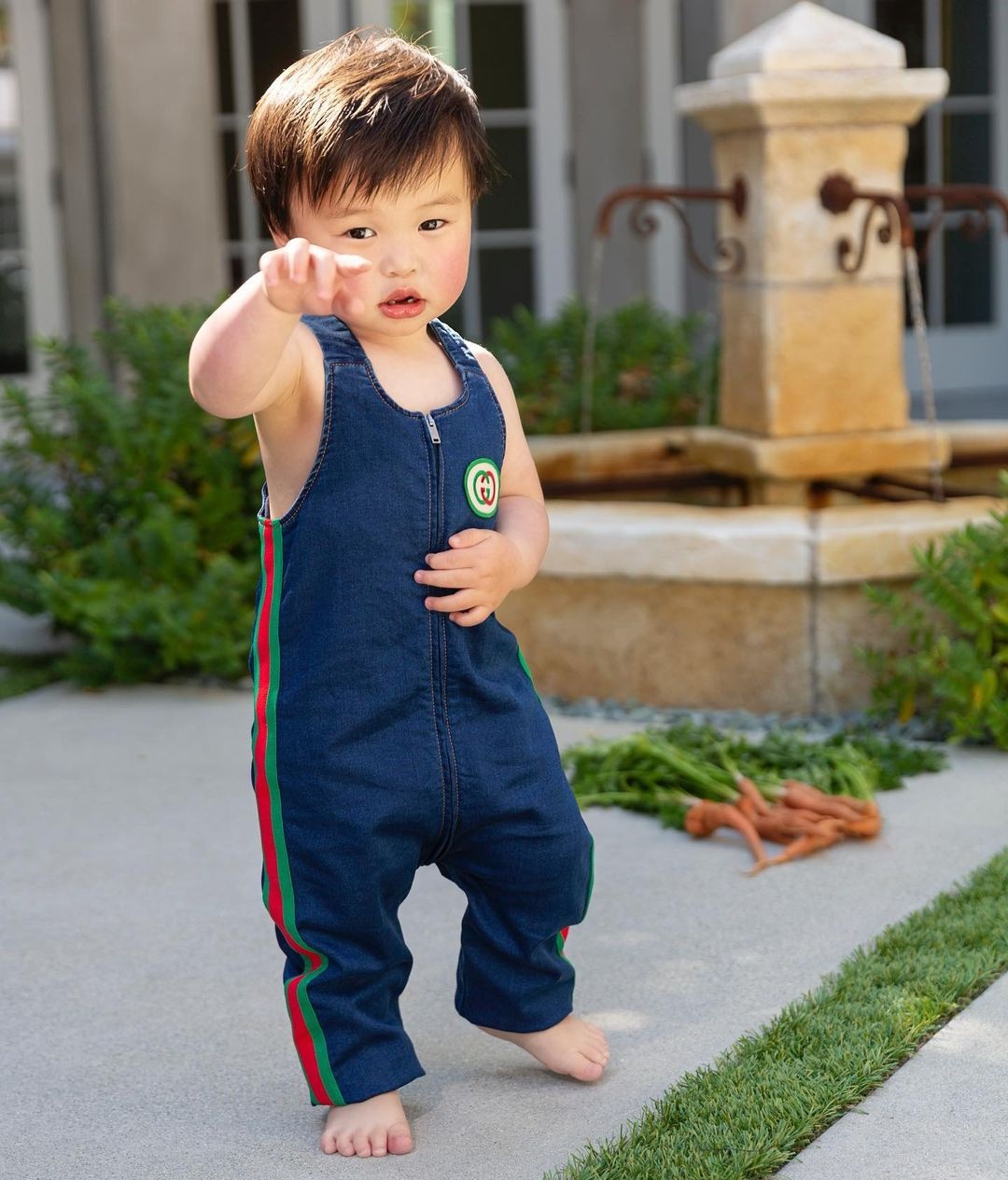 mua đồ hiệu cho con ảnh 4 mua do hieu cho con anh 4