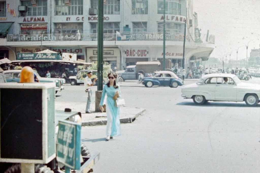 Thuong xa Tax truoc khi thao do anh 3