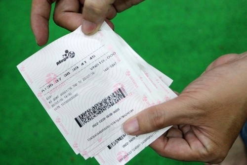 Nguoi choi ve so Sai Gon thich pho mac van may cho may hinh anh