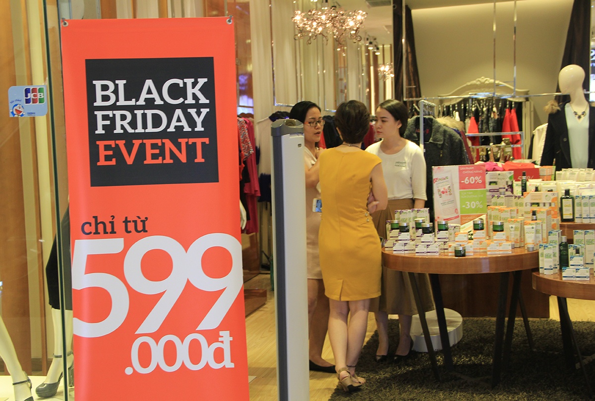 Black Friday co hoi ban hang ton anh 2