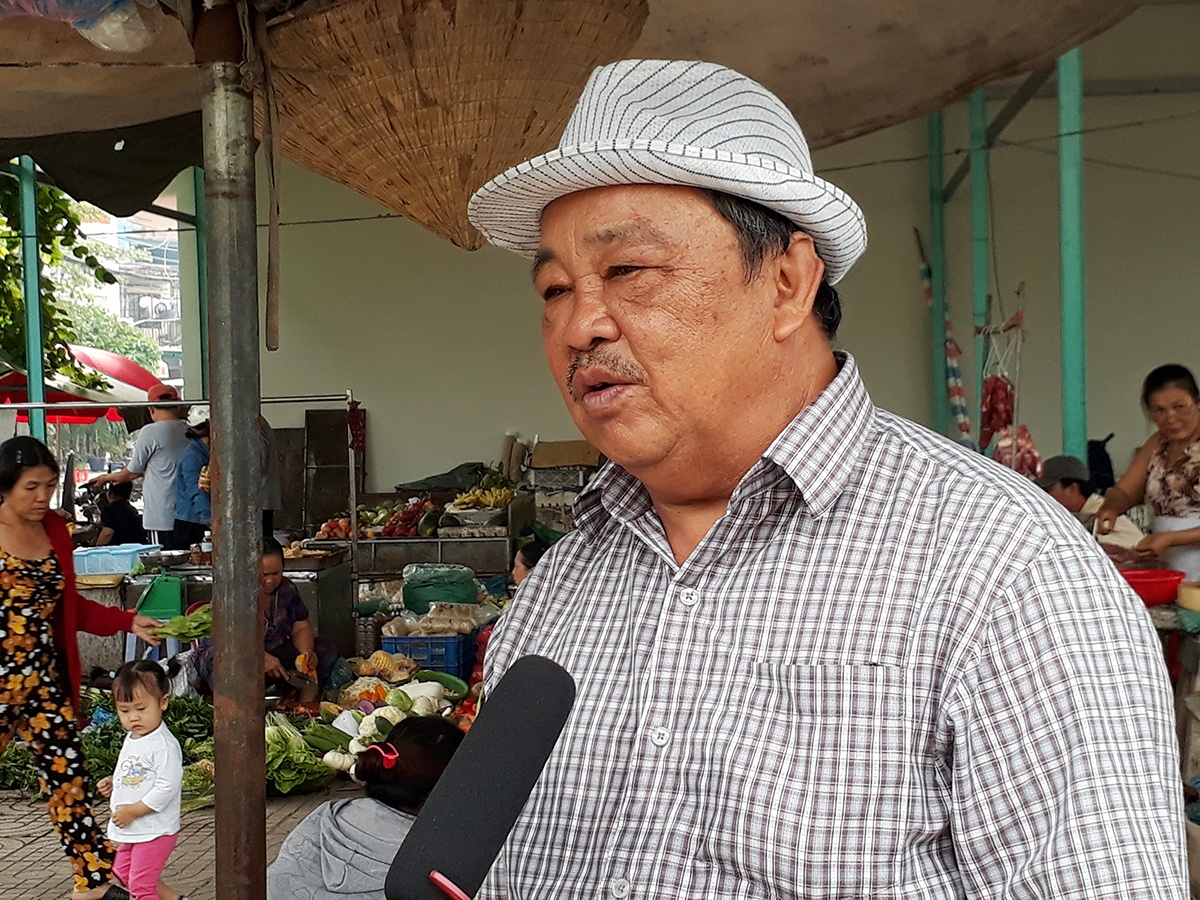 Nguoi hien 800 m2 dat lam cho cho 30 tieu thuong tai Sai Gon hinh anh