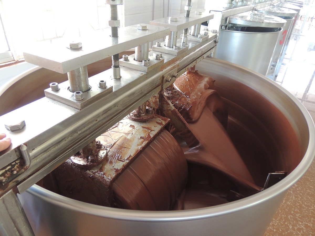 Cu ong san xuat chocolate dau tien tai Mien Tay anh 2