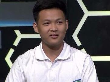 Viet Hoang tra loi dung 6/12 cau hoi o phan thi Khoi dong hinh anh