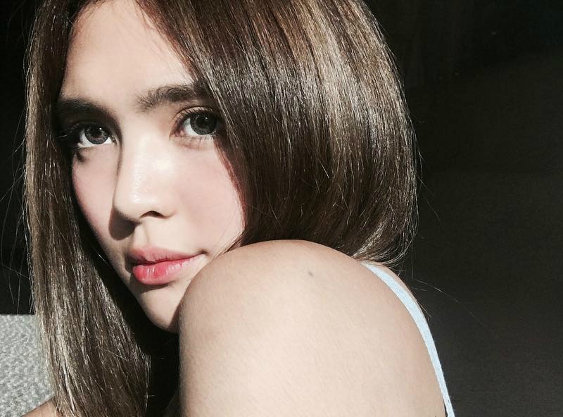 hot girl noi tieng anh 1