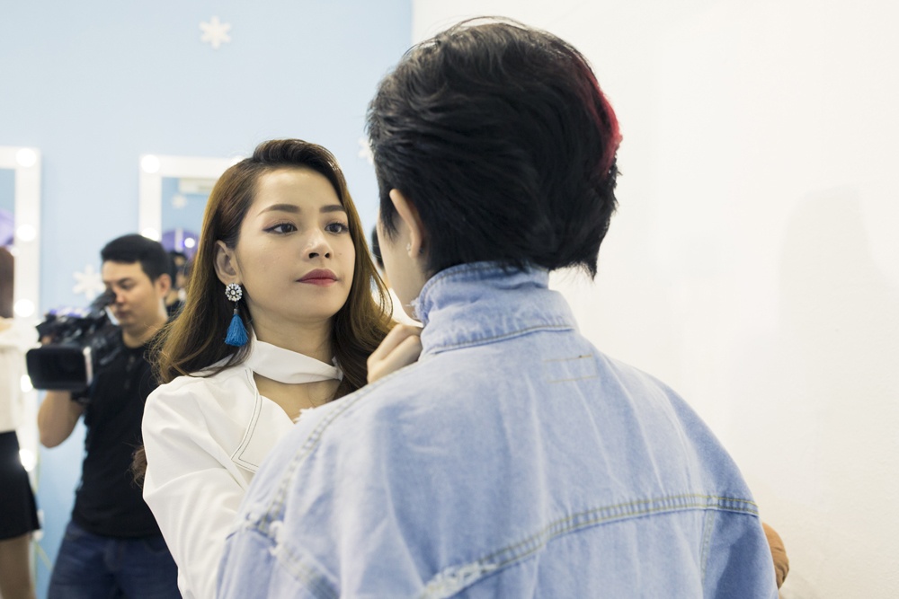 Gil Lê Chi Pu đón Giáng sinh ảnh 5 Gil Le Chi Pu don Giang sinh anh 5