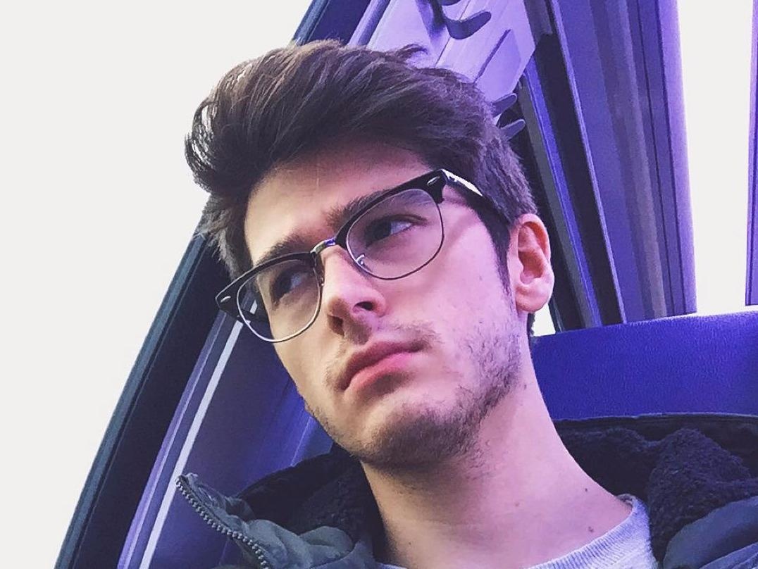 Chang Tay noi tieng Viet hinh anh