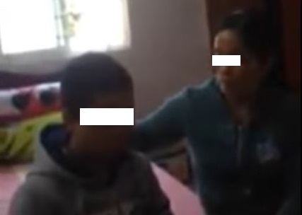 nam sinh bi 42 ban tat vao mat anh 2