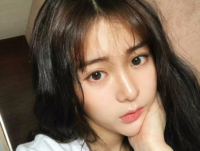 Ve dep thuan khiet cua nu du hoc sinh xu Han hinh anh